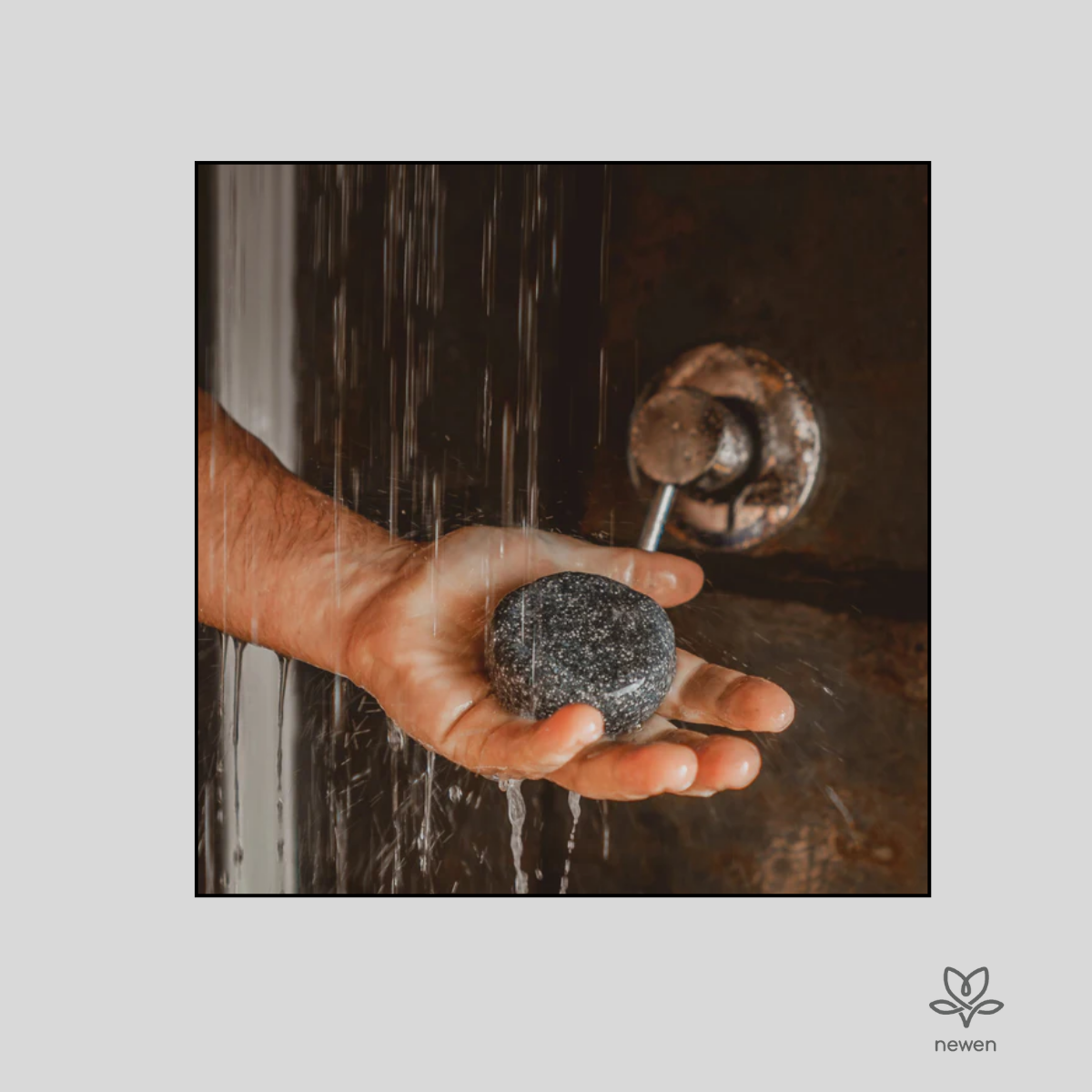 Shampoo Solido Detoxificante con Carbon Activado